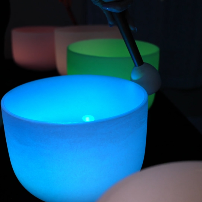 senseational-awakenings-retreat-singing-bowls